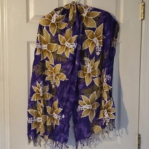 🎉3 for $20🎉 Hawaiian wrap scarf, beach sarong